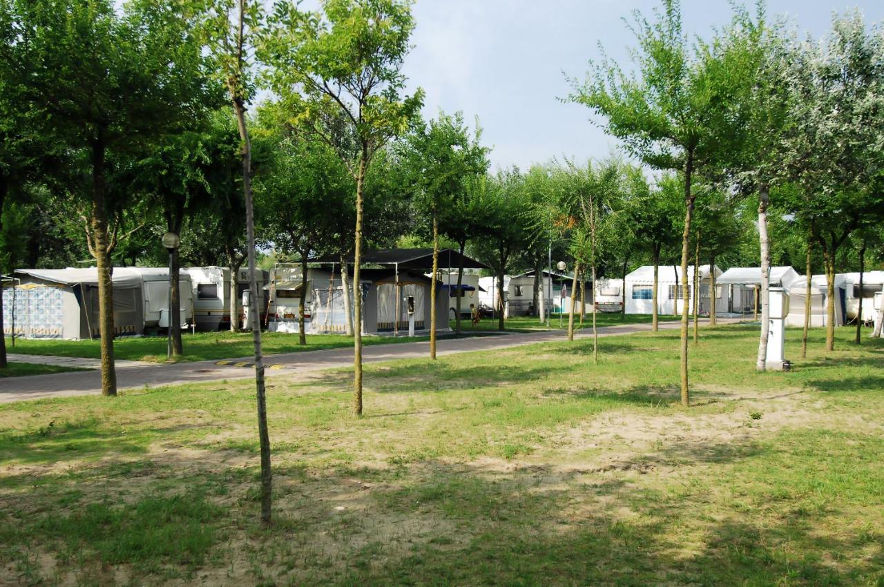 Camping Internazionale - Sottomarina Di Кьоджа Экстерьер фото