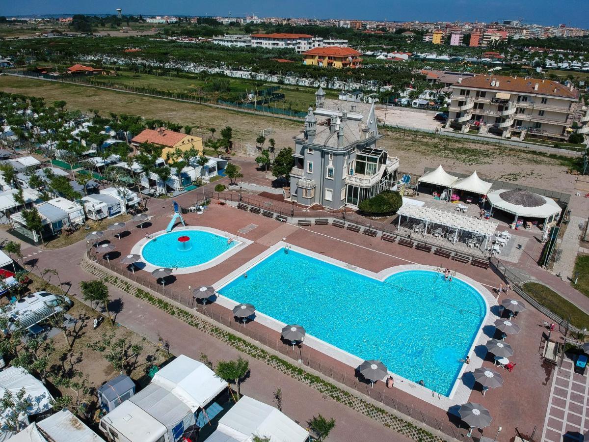 Camping Internazionale - Sottomarina Di Кьоджа Экстерьер фото